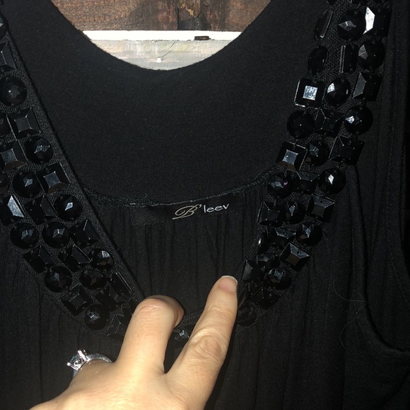 Mini Black Dress with Beads - Large size - Picture 7 of 9